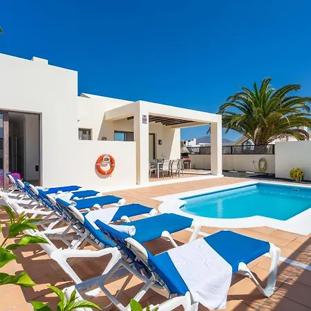 Villas Bahamas Playa Blanca, Con Terraza Y Piscina Privada Villa