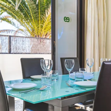 Villas Bahamas Playa Blanca, Con Terraza Y Piscina Privada Villa *